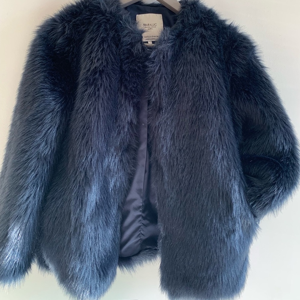 Trafaluc [ZARA] Navy Blue Faux Fur